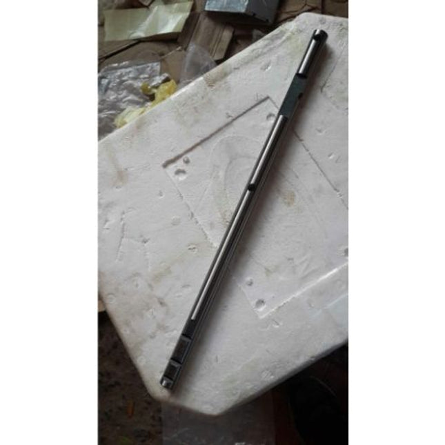 4257614M910 RAIL SHAFT SIDE GEAR CHANGER STY 2824