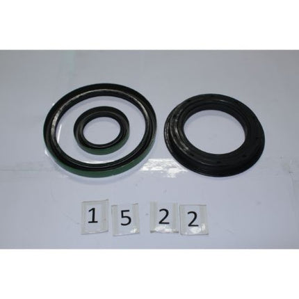 REAR AXLE OIL SEAL KIT MF 241 (SET OF 3 PCS) STY 3282