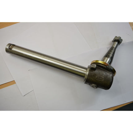 FRONT SPINDLE MASSEY MAHASHAKTI R/H (BRG SIZE : 48548/11949,  SHAFT THICK : 38 MM & WORKING LENGTH : 350 MM) SMALL DUST CAP STY 6262