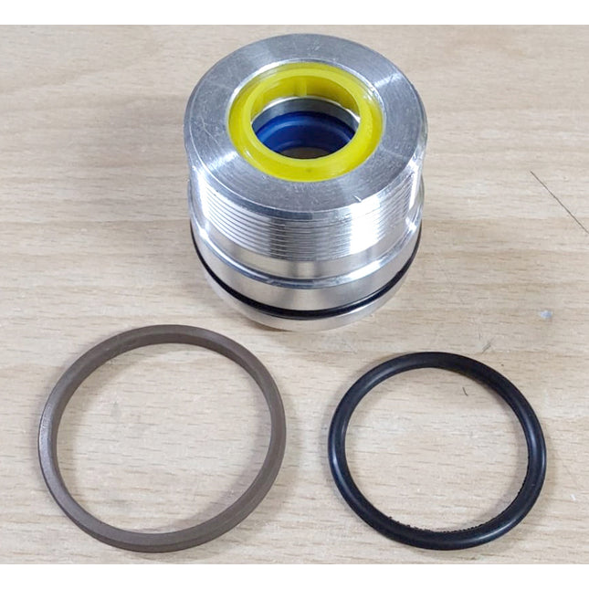 STG GLAND WITH SEAL KIT TAFE / NEW HOLLAND /  SONALIKA STY 929
